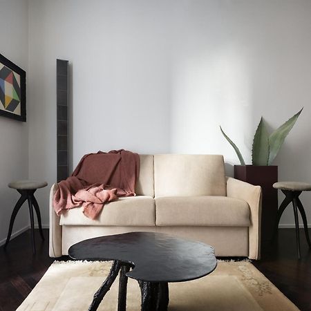 Sophisticated Milan Apartment With Italian Charm Luaran gambar